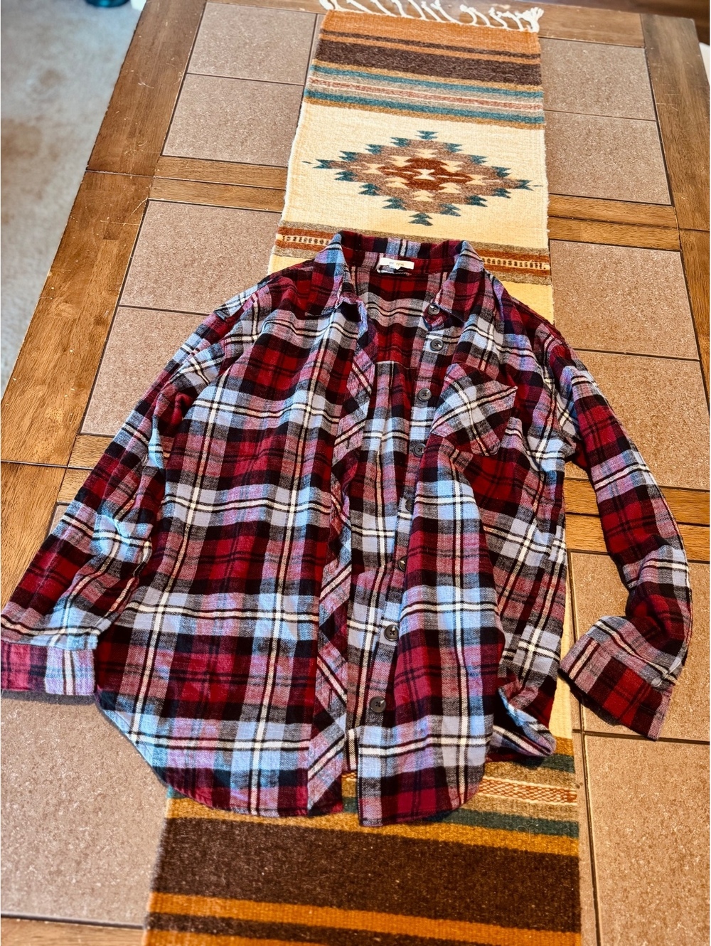 Maurice’s size medium flannel